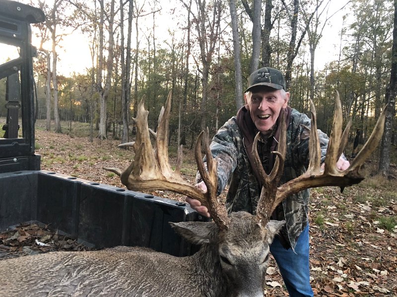2019-TX-WHITETAIL-HUNTING-RANCH (24).JPEG